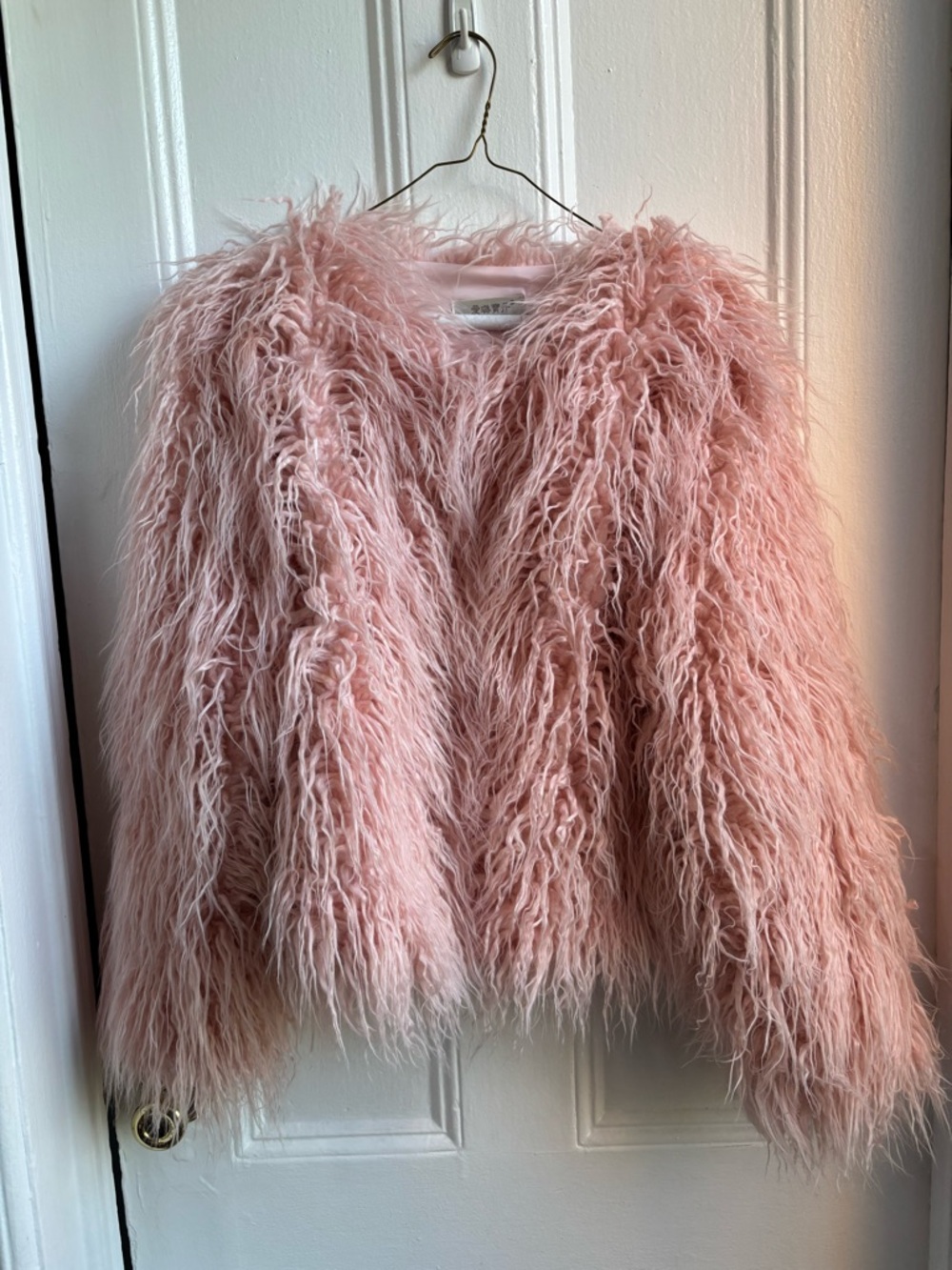 Pink faux alpaca jacket satin lined - interior stain size L